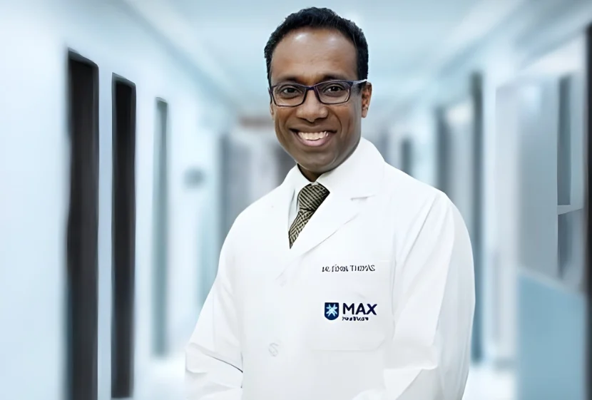 Best Orthopedic Doctor in Pitampura- Specialist Care by Dr. Simon Thomas