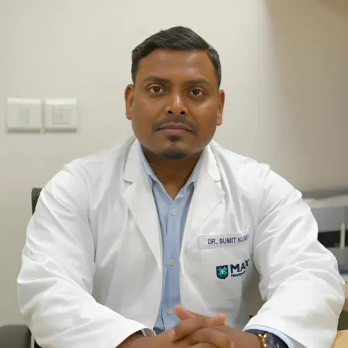 Dr. Sumit Kumar